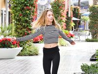 Her Privates Up Close