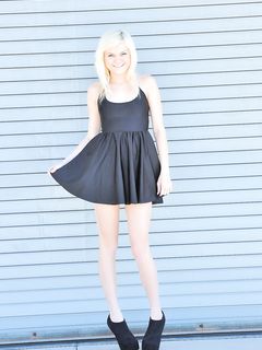 Chloe makeup tool stuffing